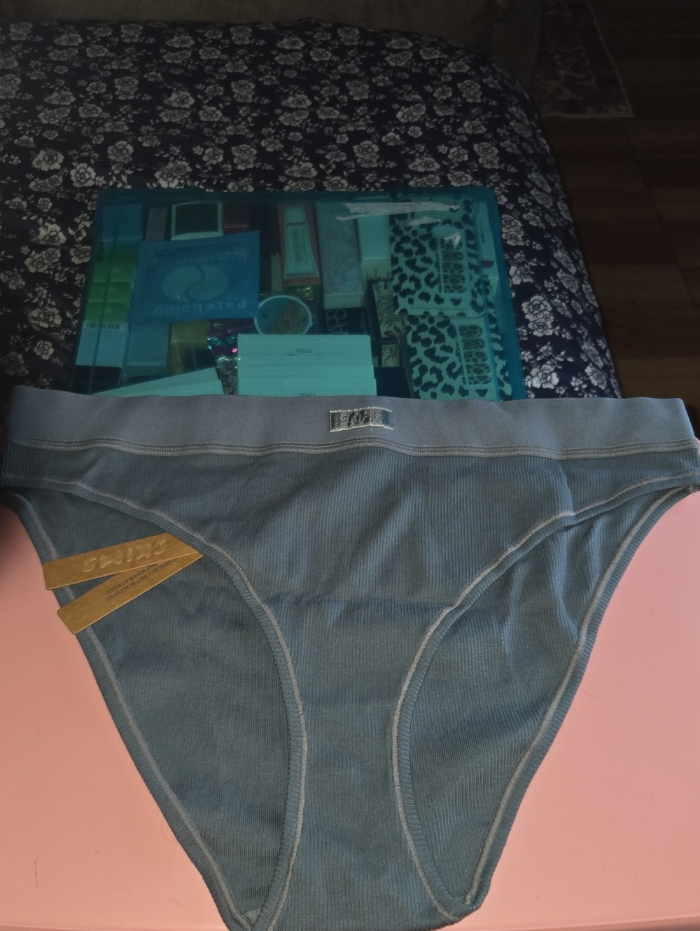 SKIMS XL NWT